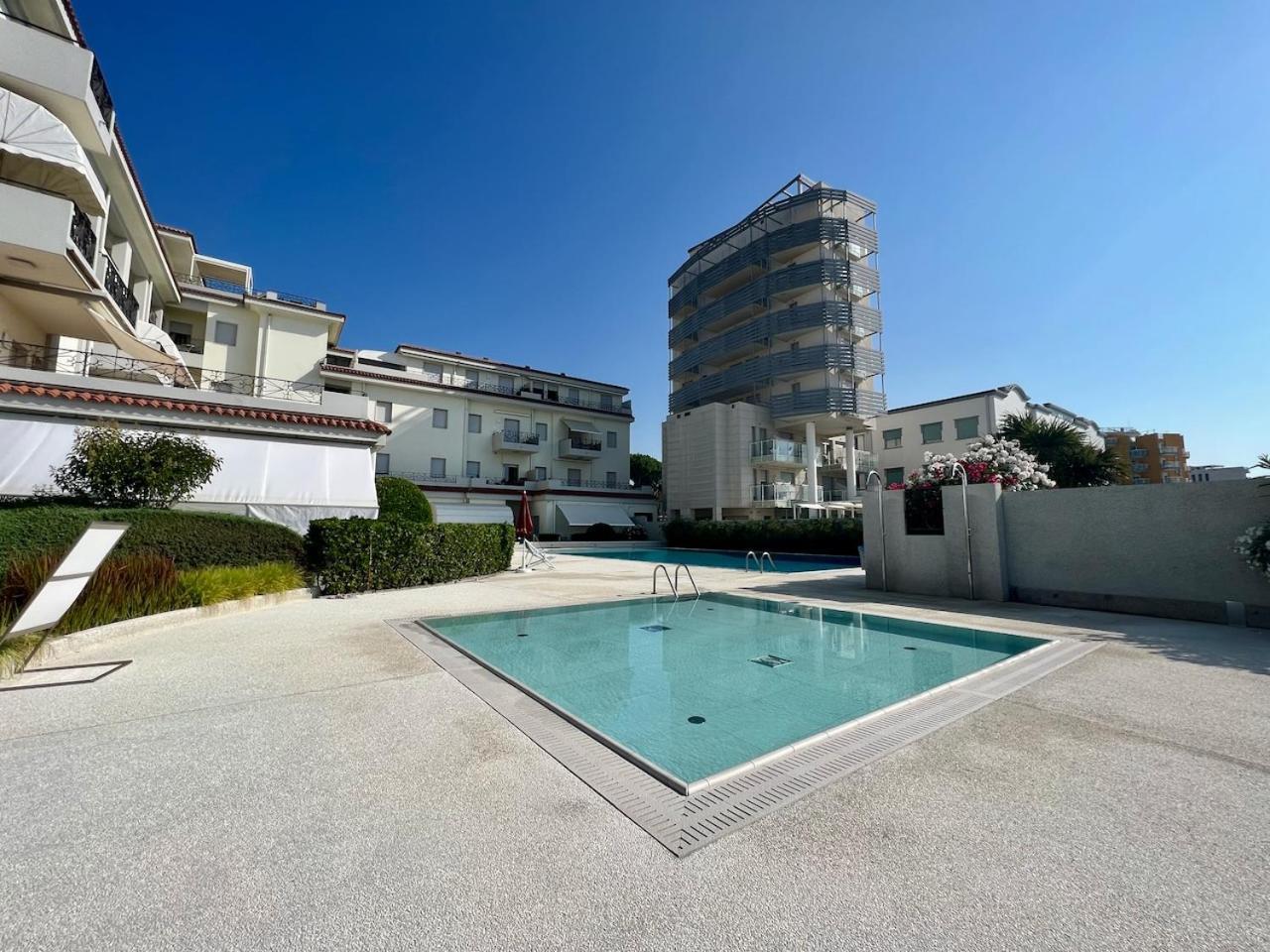 Bagni Miramare - Home Immobiliare Jesolo Exterior photo